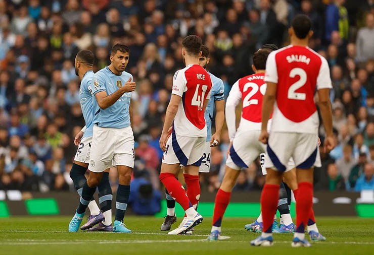 Trực tiếp bóng đá Man City - Arsenal: "Pháo thủ" đau đớn mất lợi thế (Hết giờ) - 1