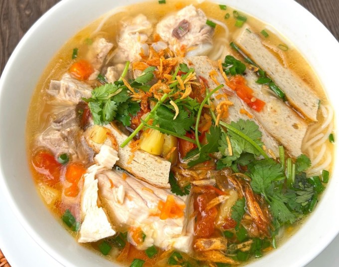 6 món bún đặc trưng Bắc - Trung - Nam của Tăng Thanh Hà - 4