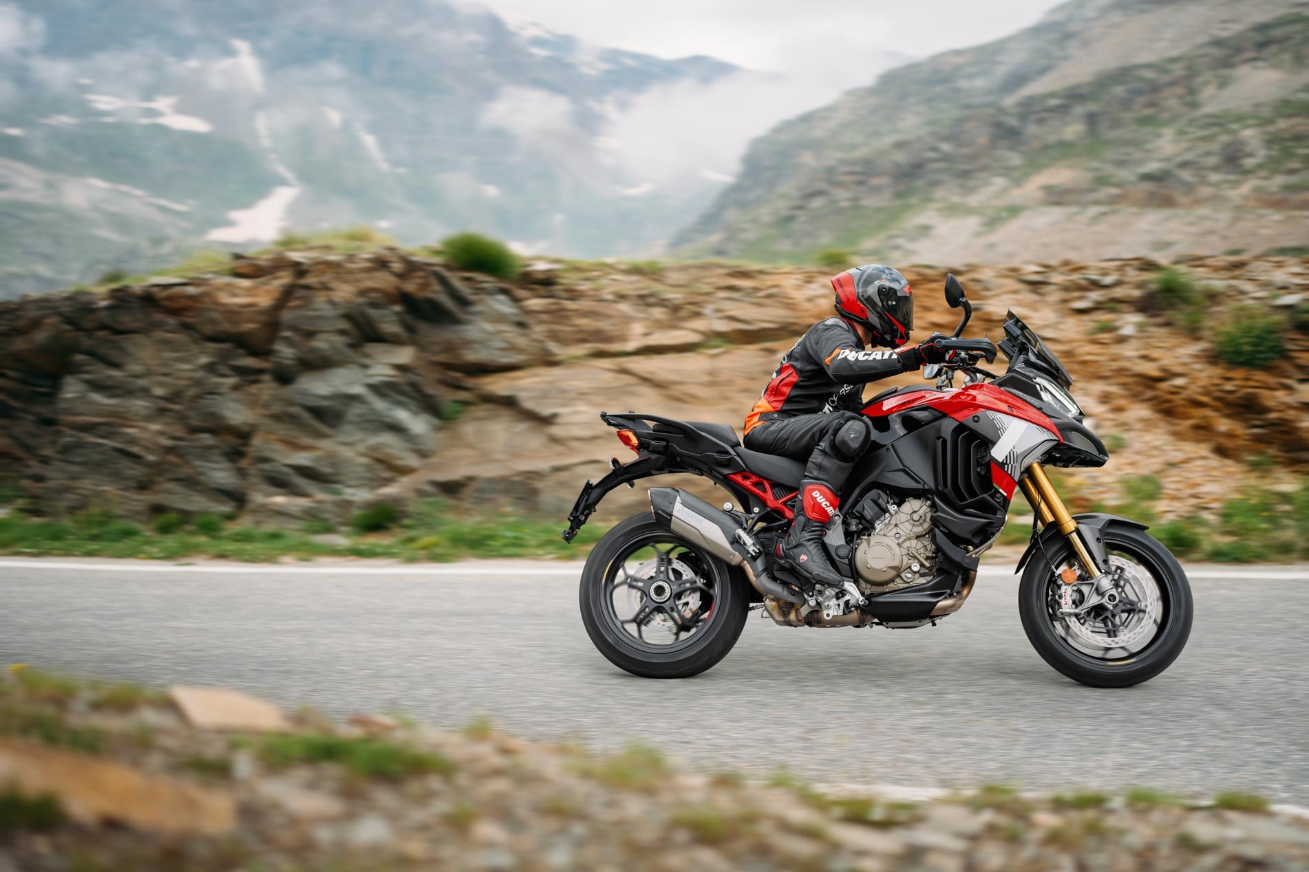 Ducati Multistrada V4 Pikes Peak 2025 ra mắt: Thiết kế thể thao và nhiều công nghệ hơn - 3