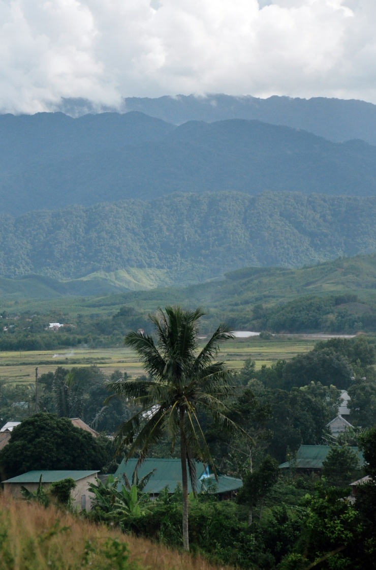 Chiêm ngưỡng bức tranh thiên nhiên hùng vĩ.