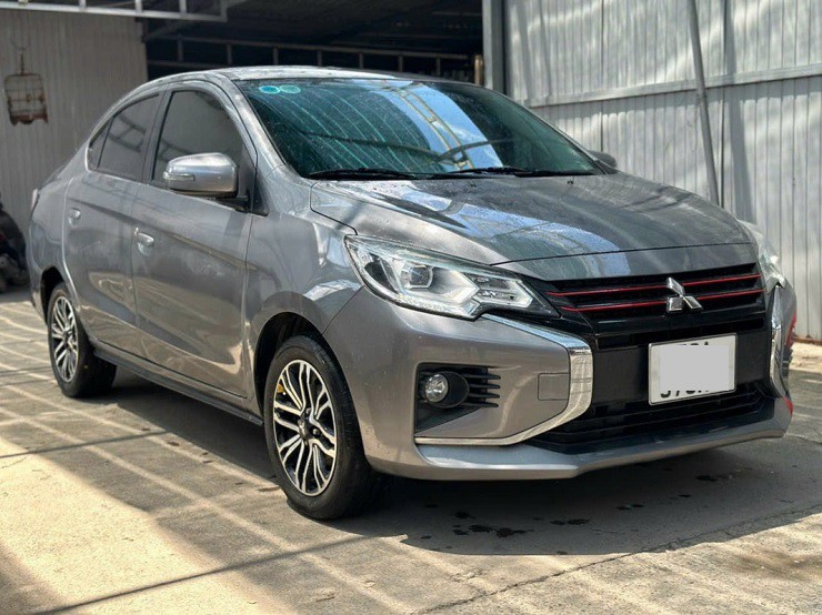 Mitsubishi Attrage cũ giá 200 triệu có nên mua không? - 1