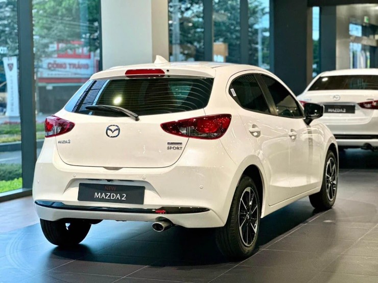 Mazda2 Hatchback - chi tiết giá bán và các phiên bản - 3