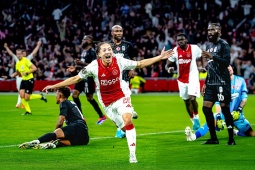 Nóng bảng xếp hạng Europa League: Ajax dẫn đầu, ngỡ ngàng vị trí MU