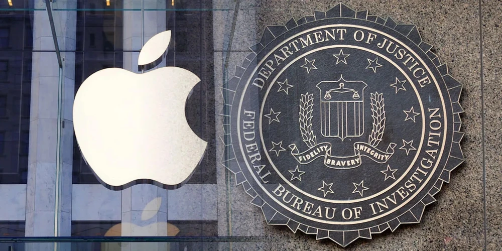 Trump nói FBI phải yêu cầu Apple mở khóa điện thoại của những kẻ ám sát.