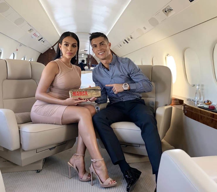 Ronaldo được khen là "may mắn"