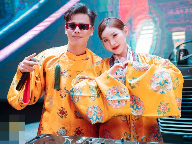 Nữ DJ ấp ủ kế hoạch&nbsp;sắp tới thực hiện hành trình xuyên Việt, mang Việt phục đến khắp các tỉnh thành.