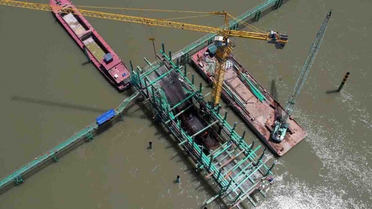 Công tác thi công được triển khai đồng bộ, bảo đảm yêu cầu kỹ thuật, chất lượng và an toàn lao động.