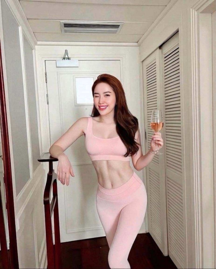 Bảo Thy khoe vẻ gợi cảm sau giảm cân - 9