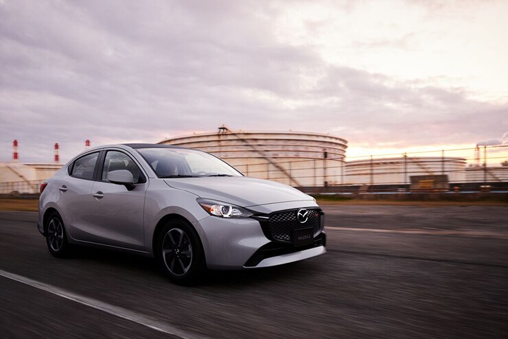 Giá xe Mazda2 niêm yết và lăn bánh tháng 7/2026 - 8