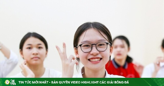 Hà Nội hạ điểm chuẩn lớp 10 với 2 trường công lập năm 2026