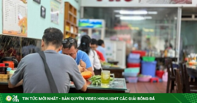Tô phở ‘cố thủ’ giá 50.000 đồng: Giá xăng thực sự chiếm bao nhiêu?