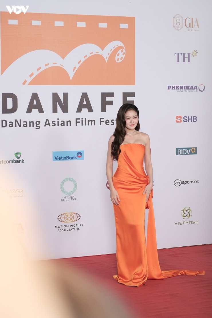 Diễn viên Thùy Anh