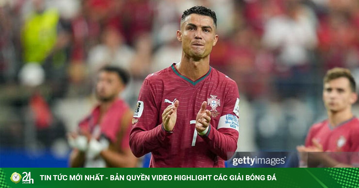 Bồ Đào Nha phung phí thế hệ vàng vì HLV bảo thủ, đặt lợi ích Ronaldo lên trên tập thể