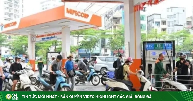 Bộ Công Thương nói gì về việc giá xăng giảm, giá hàng hóa khác vẫn đứng yên?