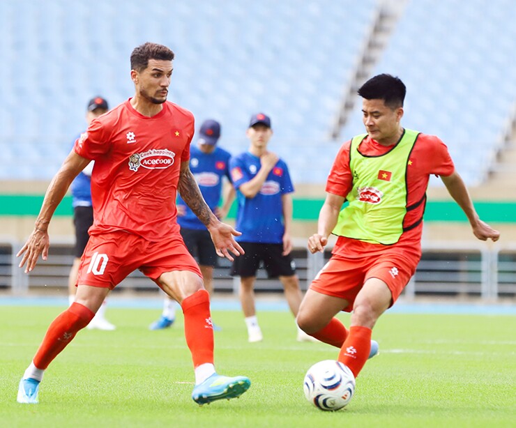 Hoàng Hên tự tin cùng ĐT Việt Nam bảo vệ ngôi vô địch ASEAN Cup.