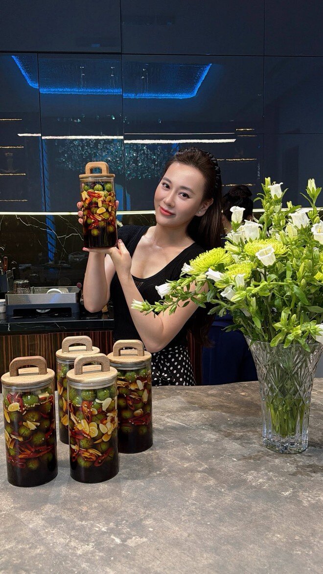 Phương Oanh khoe thành quả.