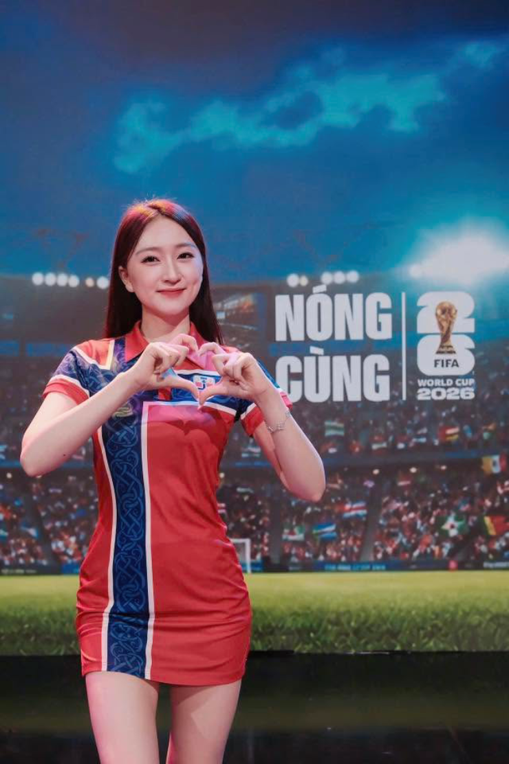 Á khôi xinh đẹp đam mê môn thể thao lạ, tiếp sức Na Uy gây sốc ĐT Anh ở World Cup - 4