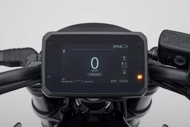 Honda WN7 lên kệ - siêu phẩm mô tô điện "đẹp lạ" có giá rẻ hơn Harley - 9