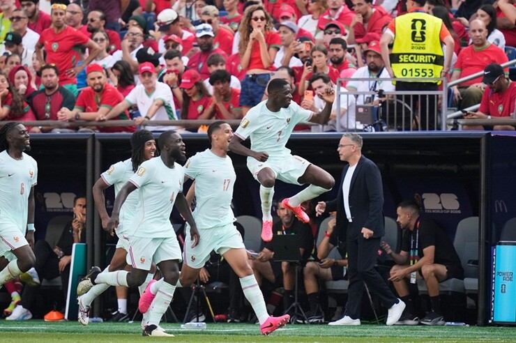 Tuyển Pháp đang thể hiện sức mạnh hủy diệt tại World Cup năm nay