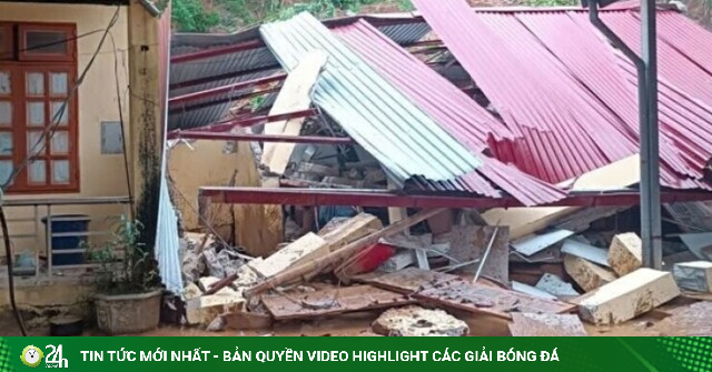 Mưa lũ làm sập khu nhà bán trú trường học ở Sơn La