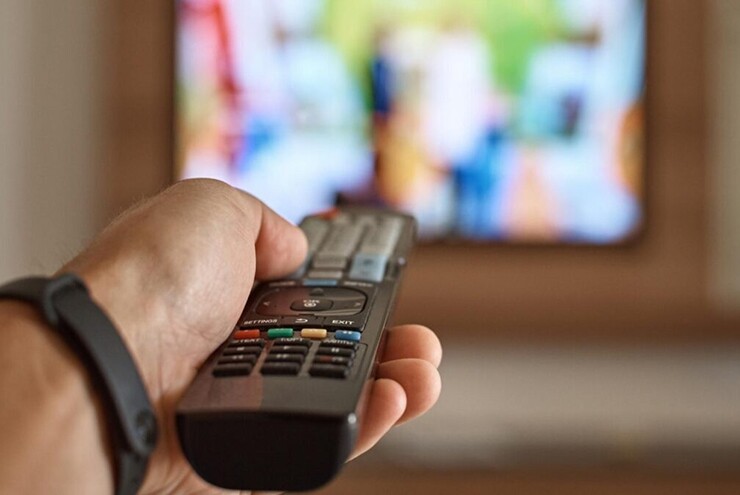 Việc để Smart TV ở chế độ chờ nếu không đi khỏi nhà nhiều ngày sẽ tốt hơn.