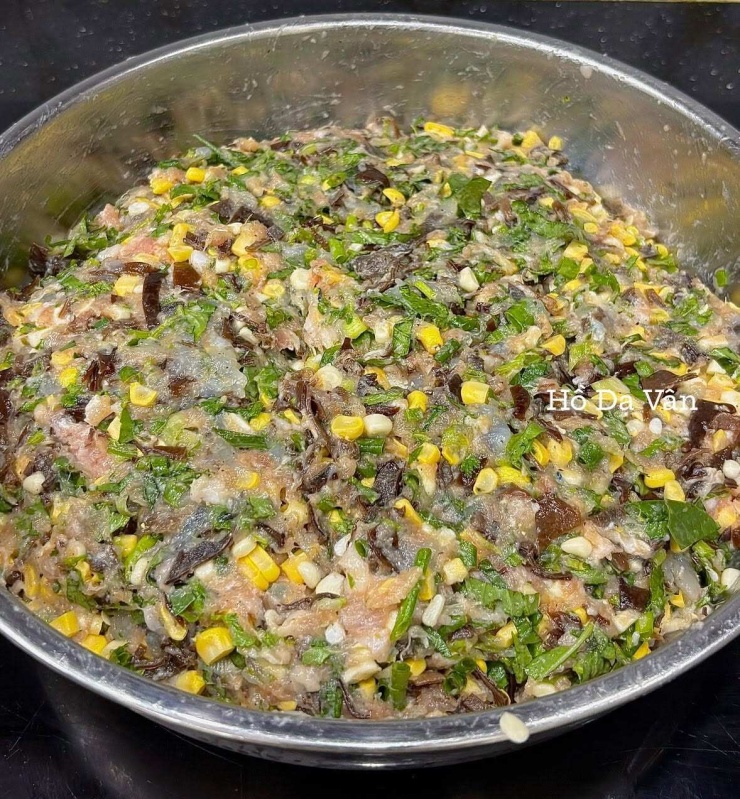 Đừng làm nhân nem rán chỉ với thịt, miến, mộc nhĩ… thêm loại hạt giòn ngọt này đảm bảo hương vị mới lạ, hấp dẫn - 3