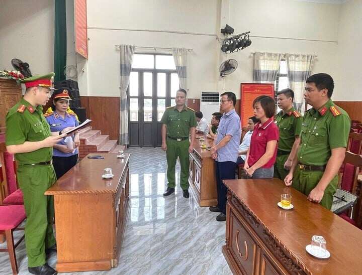 Khởi tố 4 cựu lãnh đạo xã ở Ninh Bình gây thất thoát hơn 1,4 tỷ đồng ngân sách