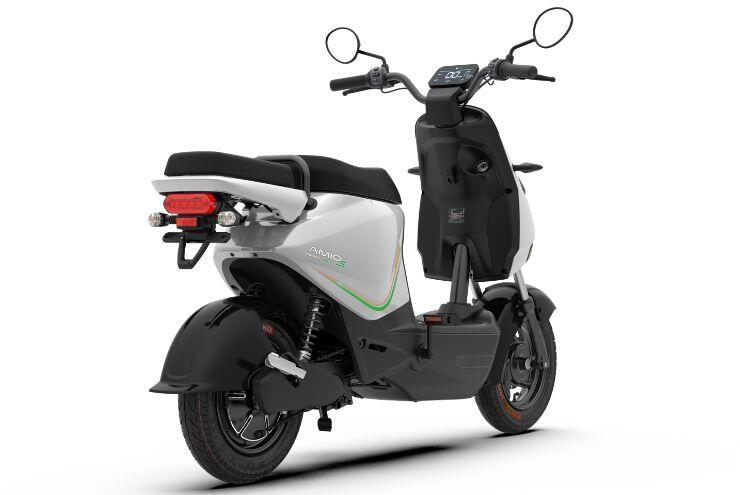 Xe máy điện VinFast Amio S2 ra mắt, giá 12 triệu đồng - 2