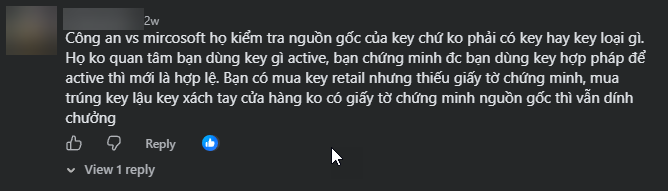 Một người dùng khác chia sẻ ý kiến về cách thức kiểm tra bản quyền Windows.