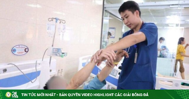 Đau đầu tự mua thuốc uống, người đàn ông nhập viện vì xuất huyết não