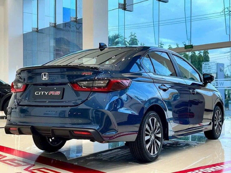 Các sedan hạng B giá bình dân, tiết kiệm xăng, đáng mua hiện nay - 8