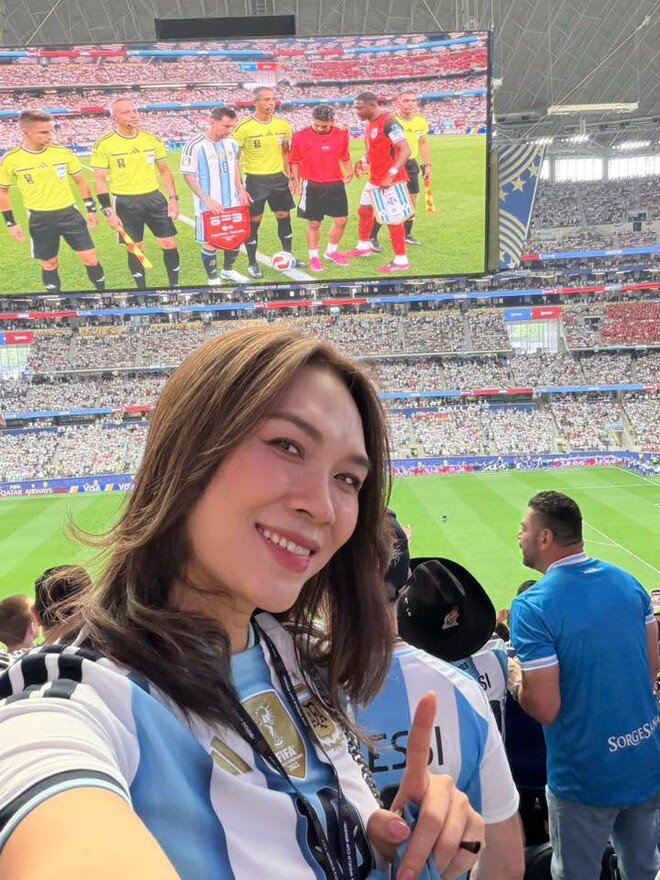 4 chữ ngắn gọn Mỹ Tâm nhắn gửi thần tượng Messi sau chung kết World Cup 2026 - 4