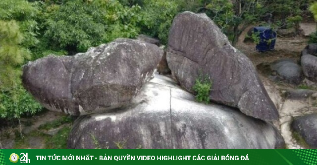 Ý nghĩa tên gọi Hòn Trống Mái ở Thanh Hóa
