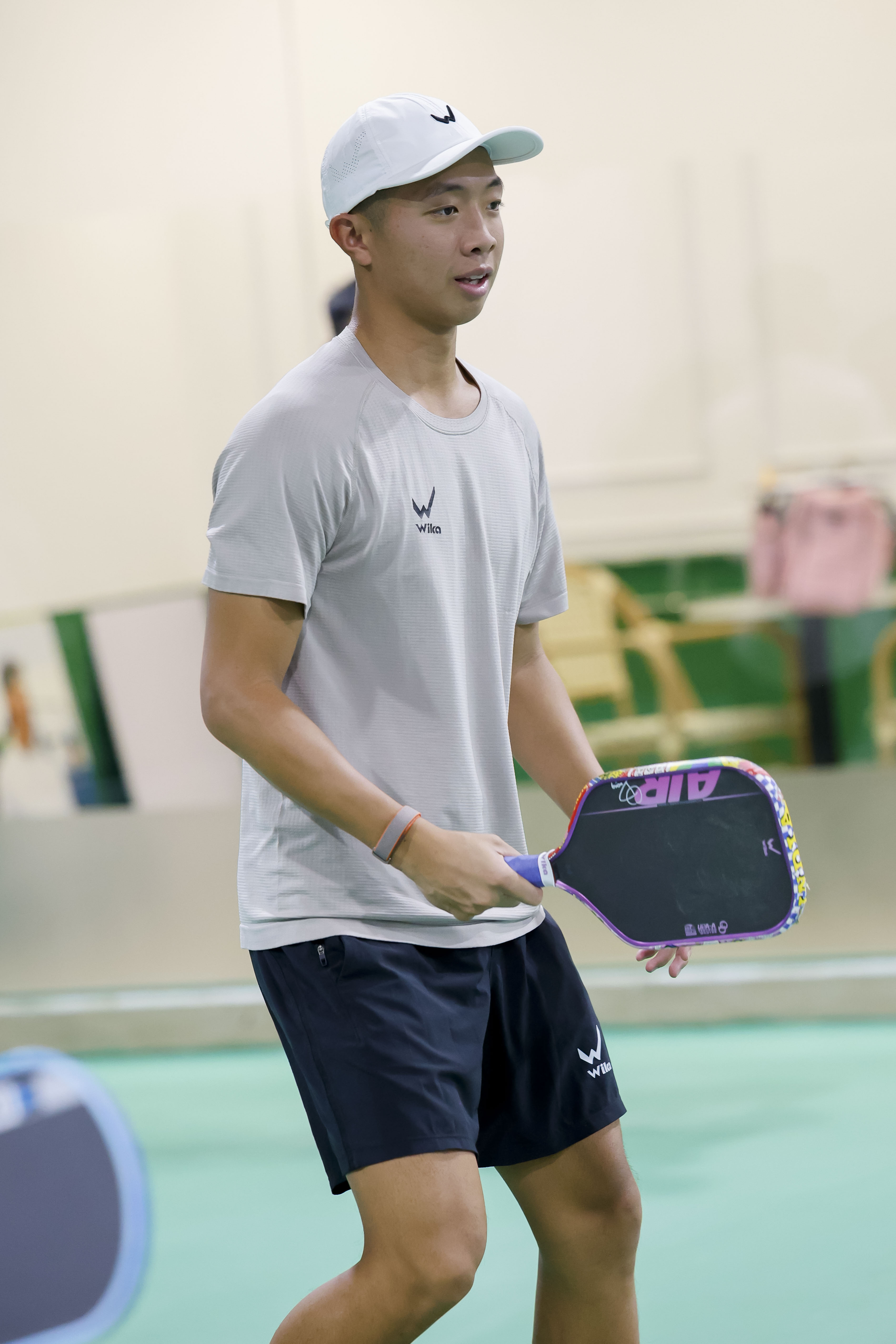 Người đẹp Trà Ngọc Hằng vén váy thi đấu, dàn hot girl khuấy đảo giải pickleball có Quang Dương - 2