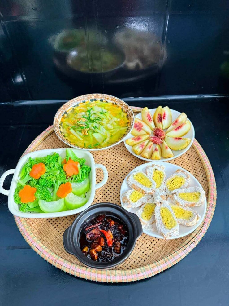 Mẹ ba con nấu vừa đủ mỗi bữa, không bao giờ để đồ ăn qua đêm - 8