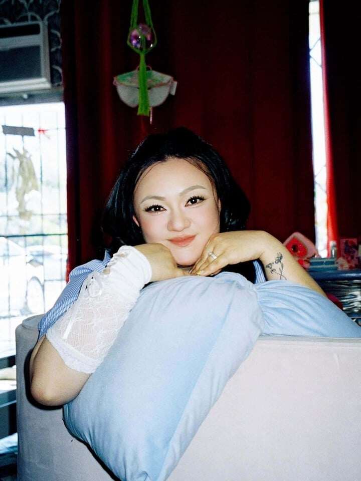 ‘Bé' Xuân Mai thay đổi thế nào ở tuổi 31? - 9