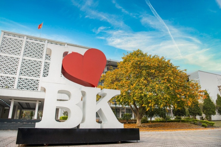 Đại học Bách khoa Hà Nội, ngành Khoa học dữ liệu và Trí tuệ nhân tạo (chương trình tiên tiến) cùng Khoa học máy tính tiếp tục được dự báo điểm chuẩn trên 28,5 điểm