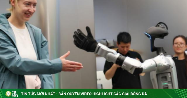Từ robot đến taxi không người lái: Trung Quốc "hốt bạc" nhờ các tour du lịch công nghệ độc đáo chưa từng thấy