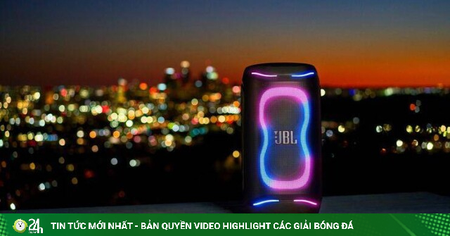 JBL tung bộ đôi loa karaoke di động PartyBox với công nghệ lần đầu xuất hiện