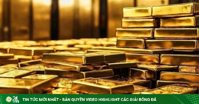 Giá vàng thế giới giảm mạnh sáng 24/7 do giá dầu tăng cao