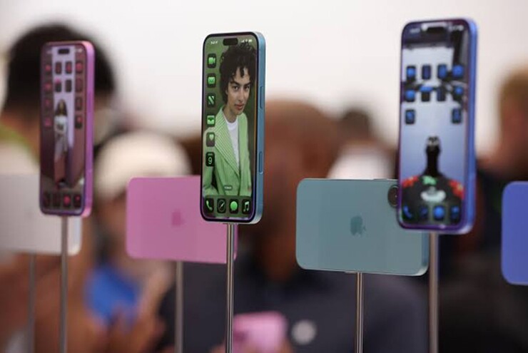 Face ID sẽ được chuyển xuống dưới màn hình trong phiên bản năm sau?
