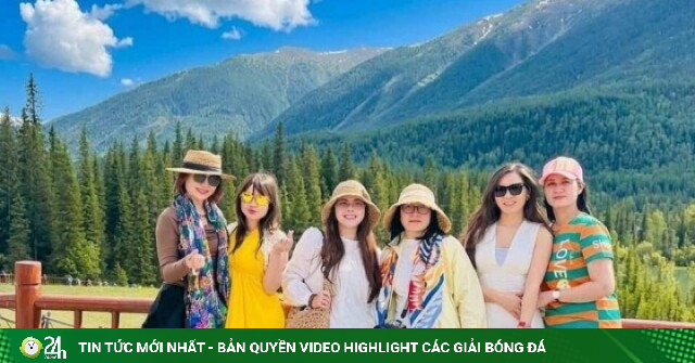 Nhóm bạn U50 tự phượt Tân Cương: 'Đi 10 ngày vẫn chưa đủ'