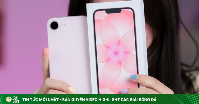 Bí quyết giúp Apple giảm giá iPhone dòng “e” mà ít người biết