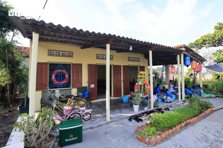 Ông Huỳnh Nguyễn Ngọc Giang, Chủ tịch UBND phường Hòa Hiệp, cho biết cuối năm 2023, địa phương triển khai đề án phát triển du lịch cộng đồng tại làng Lò nhằm khai thác giá trị văn hóa bản địa gắn với bảo tồn cảnh quan và sinh kế của người dân.