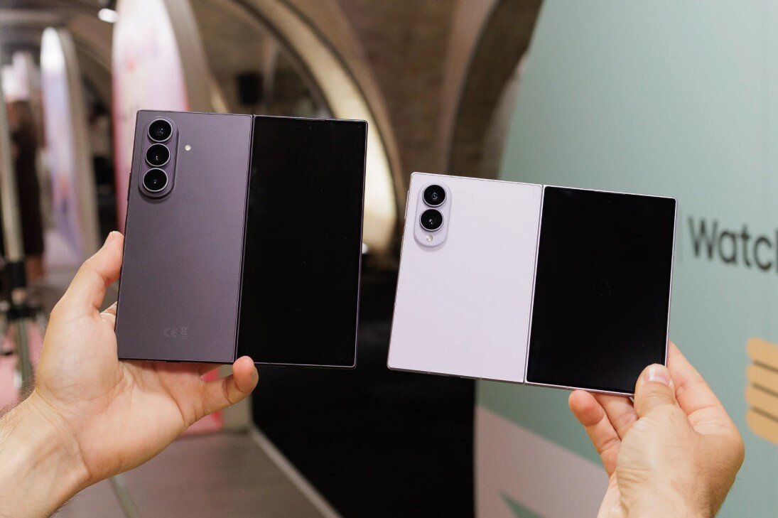 Galaxy Z Fold 8 Ultra và Galaxy Z Fold 8.