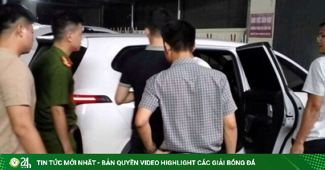 Vừa xuống Sân bay Cát Bi, nghi phạm lừa đảo bị bắt giữ