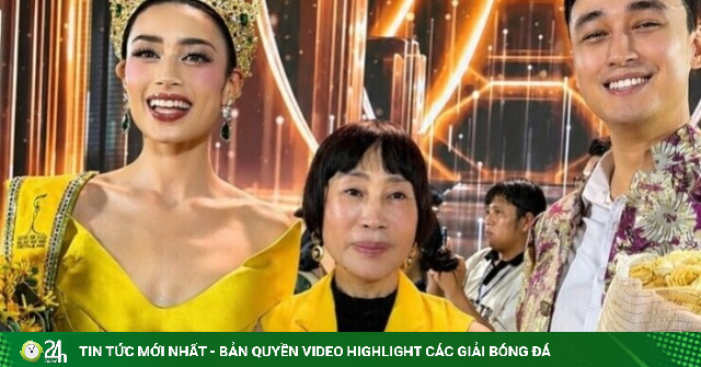 Mẹ ruột tiết lộ về hoa hậu Emoura Phạm và bất ngờ về chiếc váy đăng quang