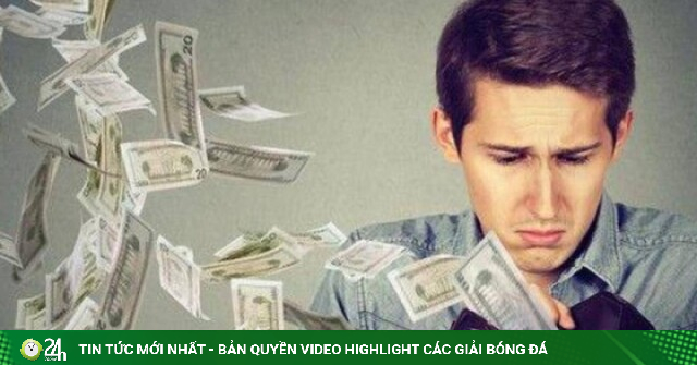 Kiếm bao nhiêu cũng dễ 'trôi' hết nếu không sớm thay đổi 3 thói quen này