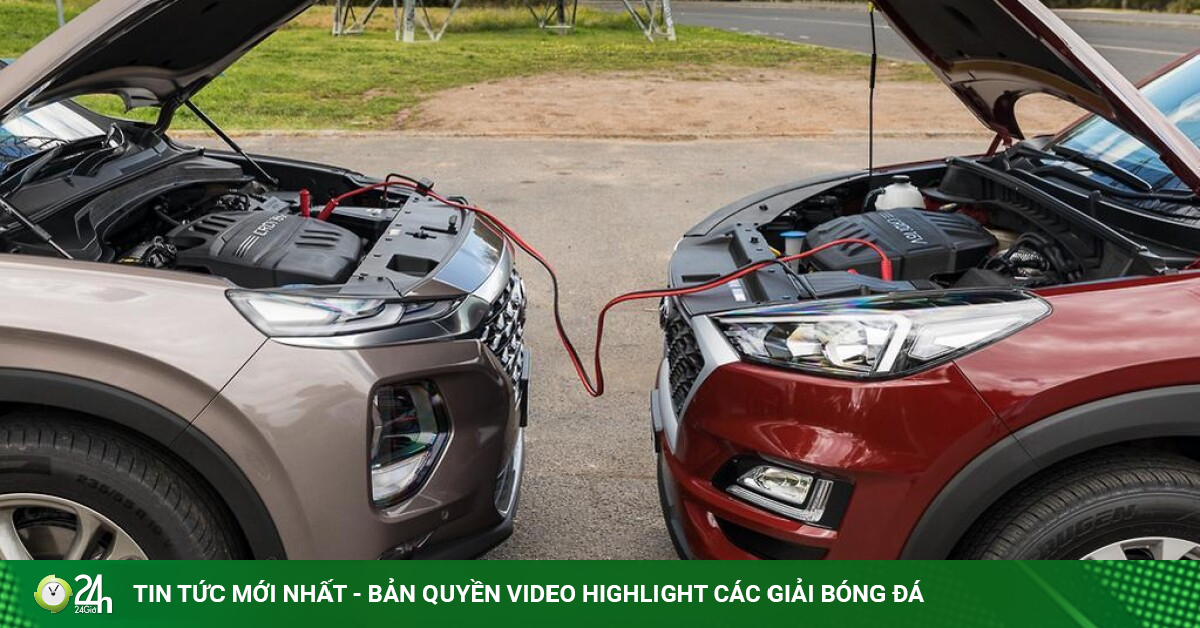 Phanh tay điện tử trên SUV cỡ B: Tiện nghi xu hướng hay "án tử" khi ắc quy chết?