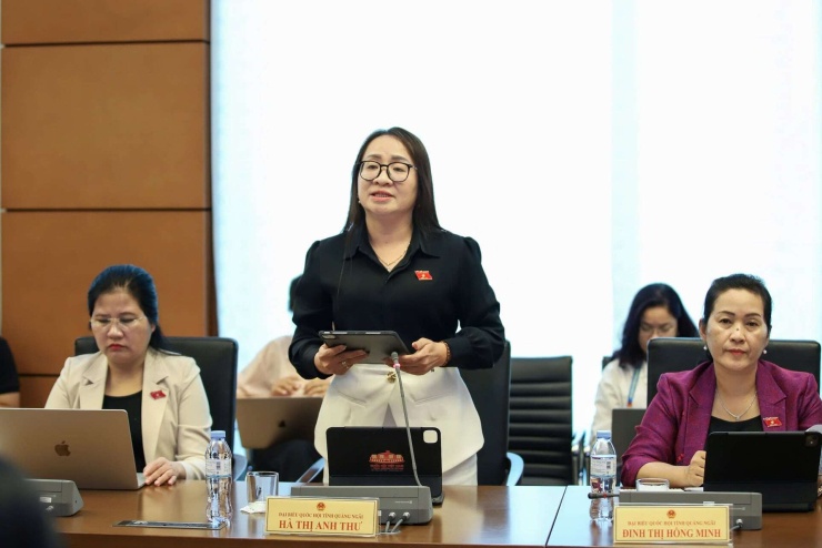 Đại biểu Hà Thị Anh Thư (Đoàn Quảng Ngãi)